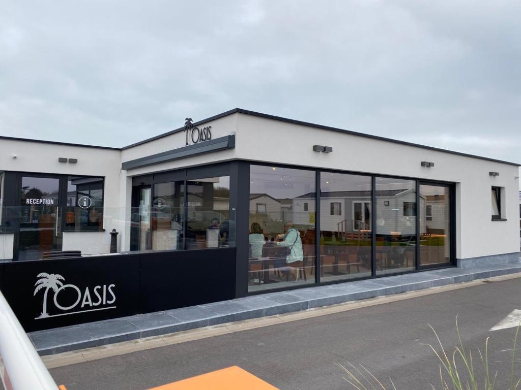 Camping Oasis Louisiane Grand Large III Hotel Oostende Ngoại thất bức ảnh